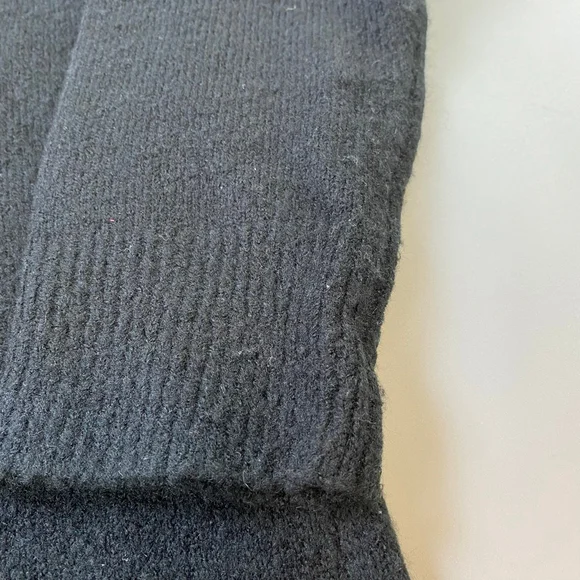 Women's Love & Legend Black & White Unicorn Crew Neck Sweater Plus 1X Fuzzy Soft - Picture 13 of 13